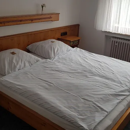 Kuenstlerhaus Lenz Couette-café Gladenbach