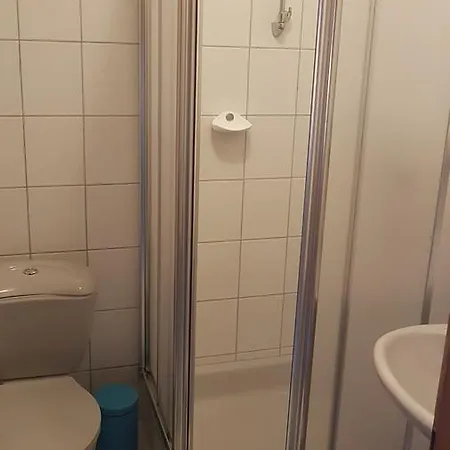 Kuenstlerhaus Lenz Couette-café Gladenbach